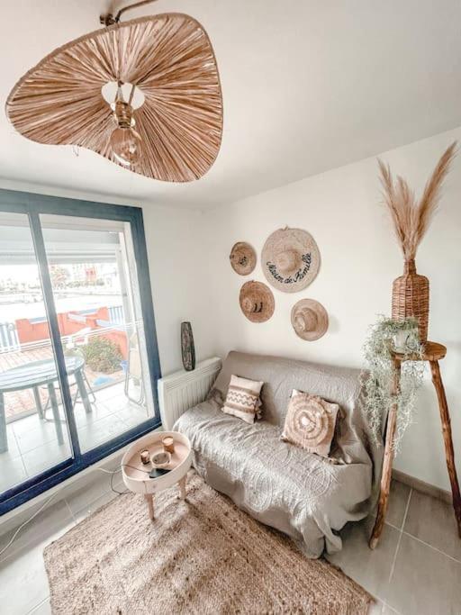 La Casita ,Appartement Face A L'Etang เลอบาร์กาแรส ภายนอก รูปภาพ